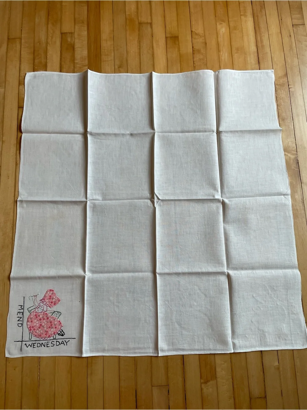 SUNBONNET SUE Set of 7 Vintage Days of the Week Dish Towels Hand Embroidered